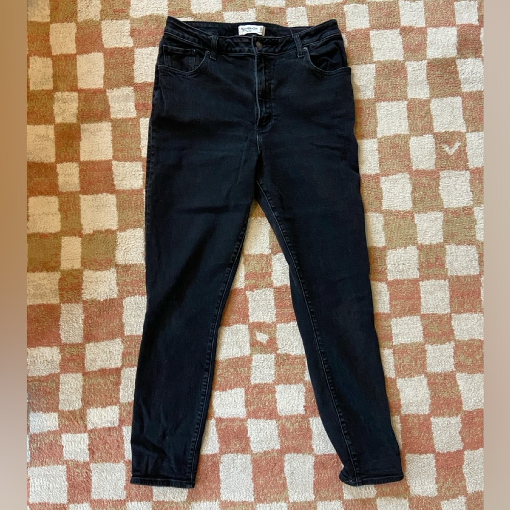 Abercrombie Super Skinny Ankle High Rise Jean